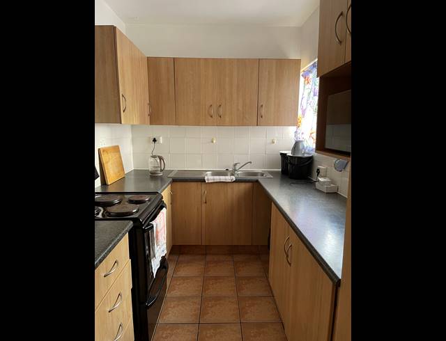 2 BEDROOM APARTMENT RENTED IN PINETOWN CENTRAL